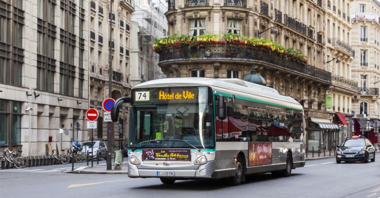 bus paris hotel de ville