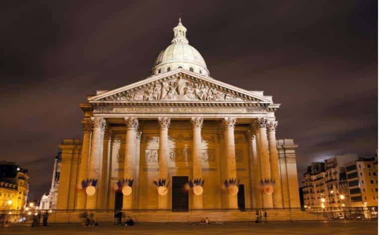 nuit au pantheon paris