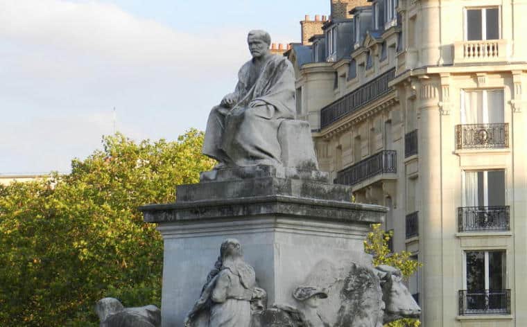 monument pasteur paris