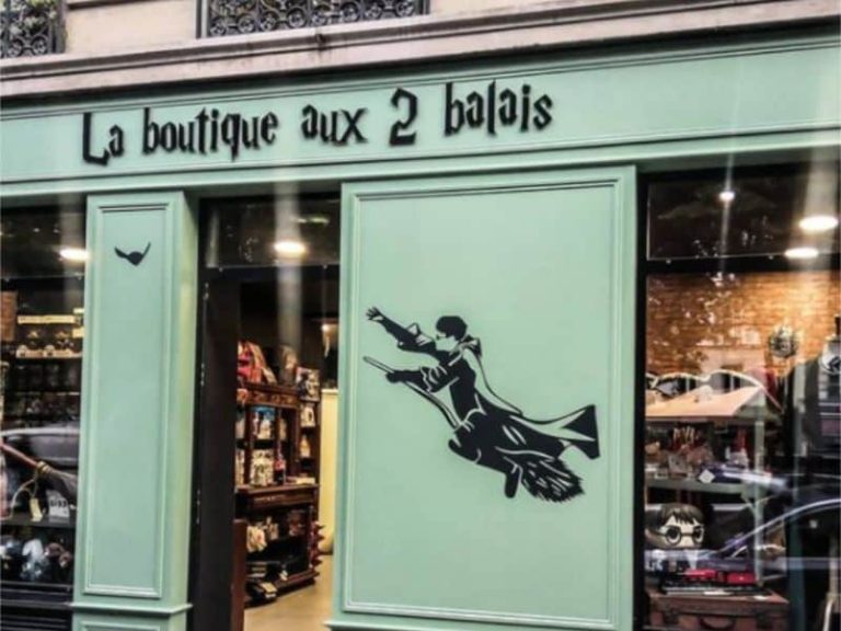 La Boutique Aux 2 Balais Vivre Paris 