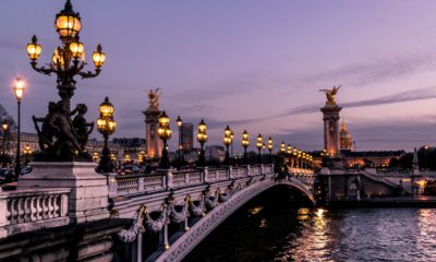 Les plus beaux films tournés à Paris, Le pont Alexandre III © Leonard Cotte / Unsplash