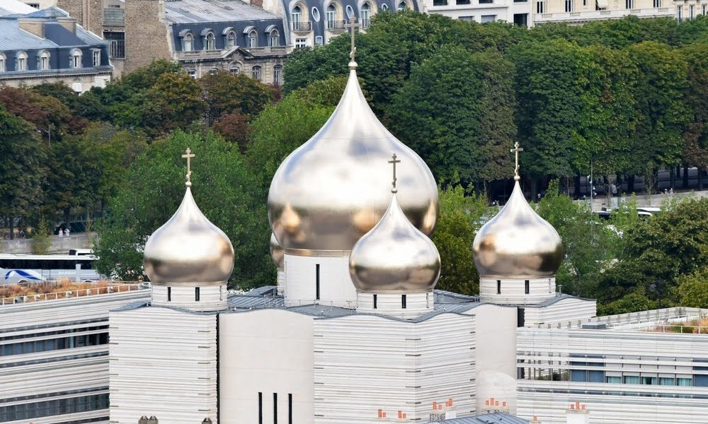 La Sainte-Trinité, cathédrale russe de Paris, rive gauche © Wirestock Creators