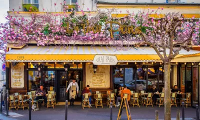 Café le Vrai Paris à Montmartre © Eric Laudonien