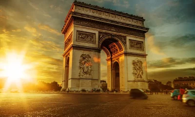 L'Arc de Triomphe : histoire et architecture d'un monument emblématique de Paris