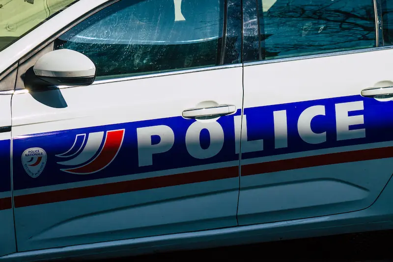 Collision mortelle à Paris : Piéton tué par un conducteur en fuite